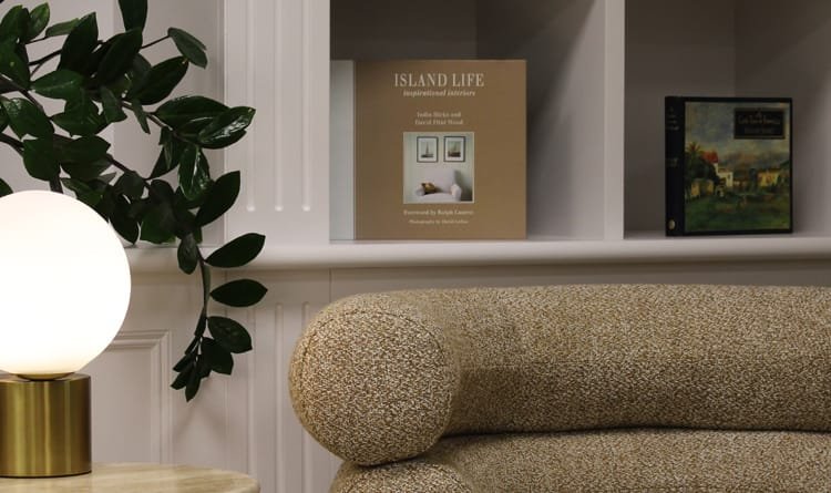 Lilly House, 13 Hanover Squre, Mayfair, London W1S 1HN - Lounge