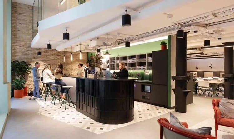 Clerkenwell House, 45-47 Clerkenwell Green, EC1R 0EB - Breakout