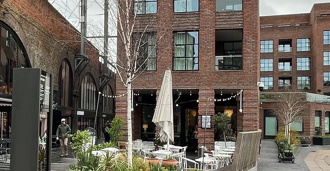 Office Space as a Service (SPaaS) for a Scalable UK Market Entry